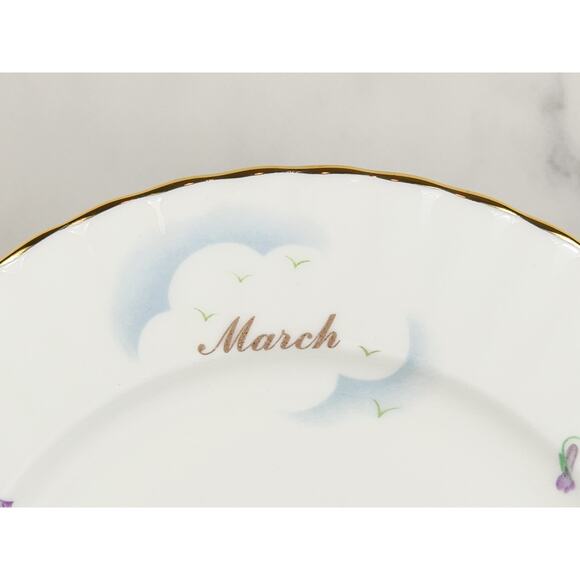 Royal Albert March Violet Wild Flower Year 1987 Bone China 8" Wall Decor England - Picture 7 of 14